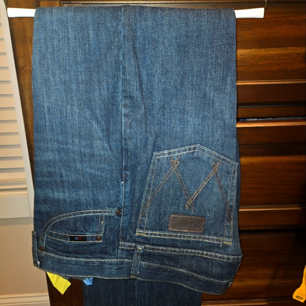 Wrangler 20x 01 competition jeans